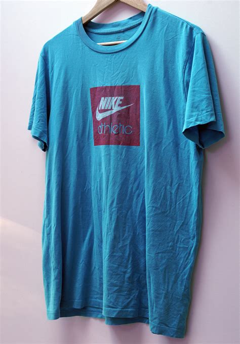 nike t shirt vintage herren|Nike Vintage T.